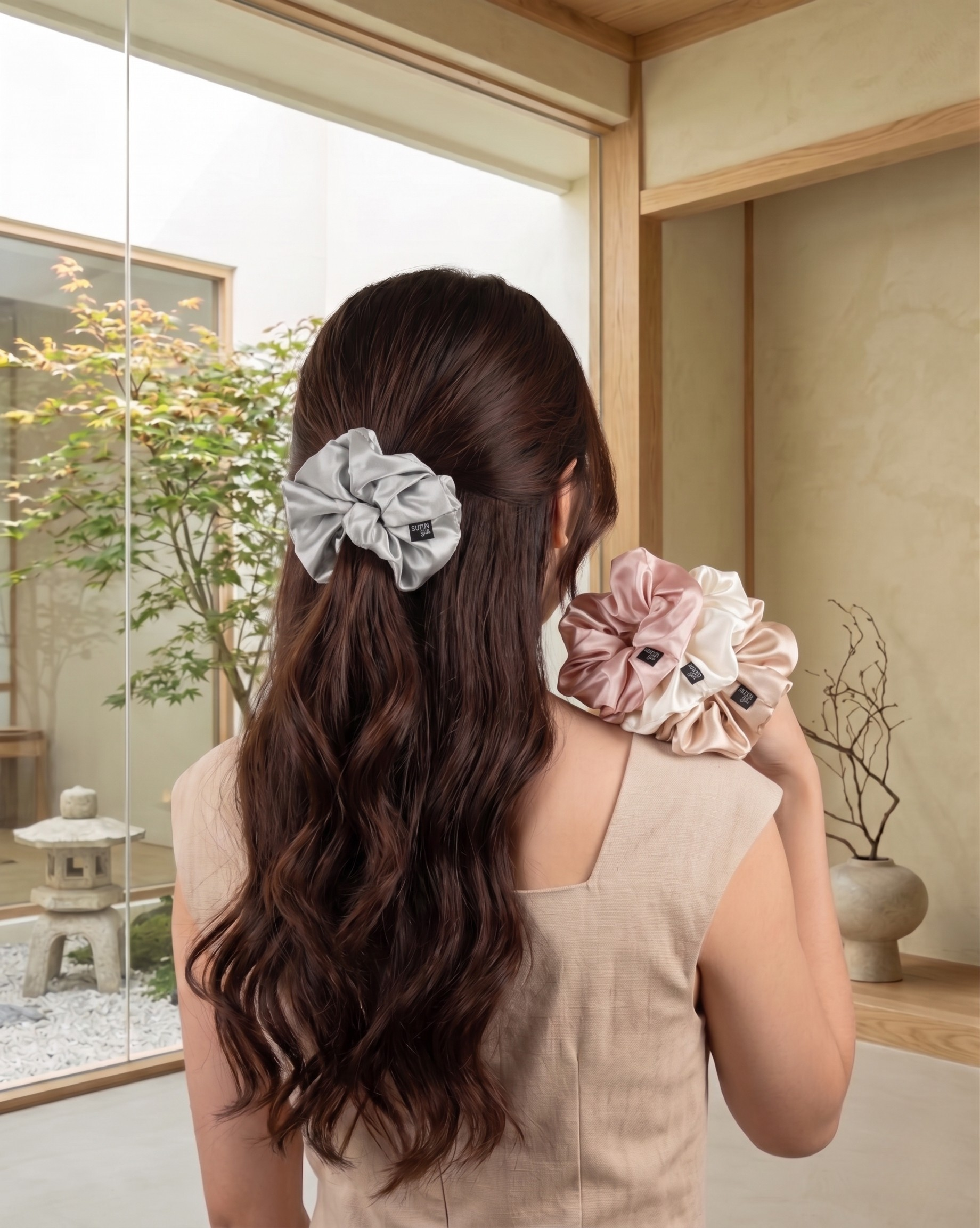 The Statement Silk Scrunchie — 22 Momme
